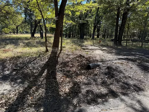 15801 Maple Ln, Malakoff, TX 75148