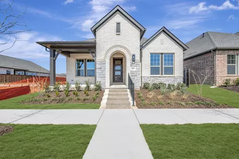 2083 Pine Grove Ln, Arlington, TX 76005