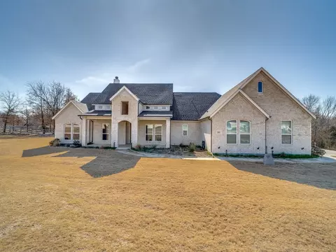 2021 Dolly Dr, Weatherford, TX 76088