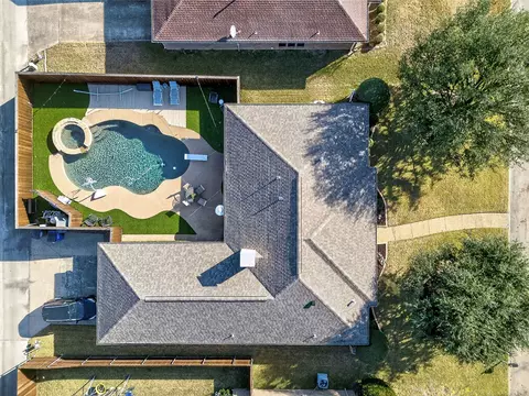 711 Rush Creek Dr, Allen, TX 75002