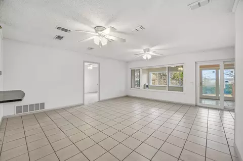 Living - 216 Broken Arrow, Comanche, TX 76442 photo 1 of 7