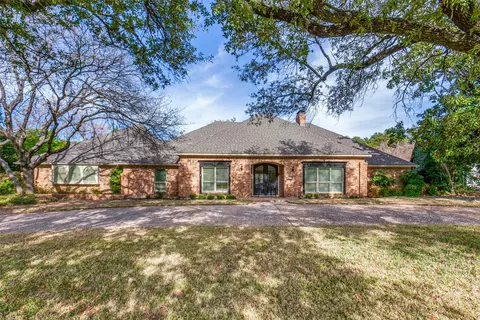 6911 Gateridge Dr, Dallas, TX 75254