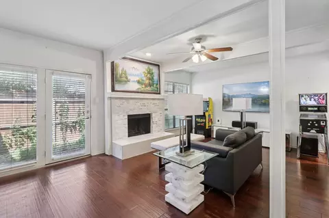 4130 Proton Dr #47B, Addison, TX 75001