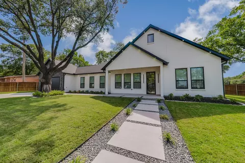 9842 Webb Chapel Rd, Dallas, TX 75220