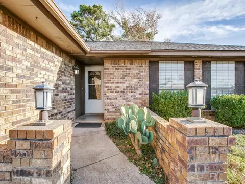 Other - 209 Ginger Ln, Euless, TX 76039 photo 1 of 2