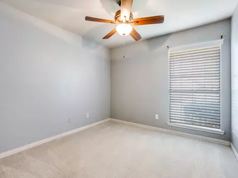 Bedroom - 209 Ginger Ln, Euless, TX 76039 photo 3 of 3