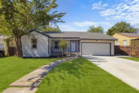 2404 Wilson Rd, Fort Worth, TX 76112