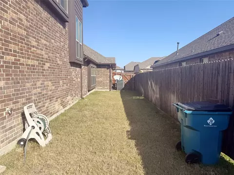 Exterior - 3617 Pendleton Ct, Forney, TX 75126 photo 6 of 9