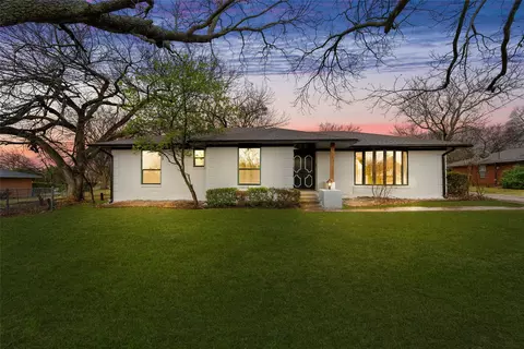 328 E Pleasant Run Rd, Desoto, TX 75115