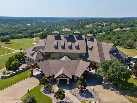 8940 Royal Tarlair Ct W, Cleburne, TX 76033