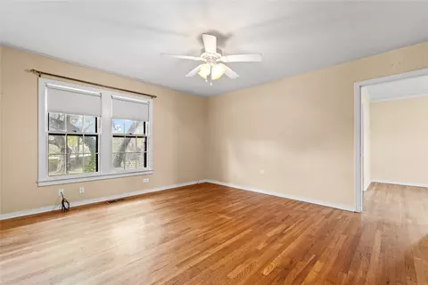 Living - 3808 N 27 St, Waco, TX 76708 photo 7 of 10