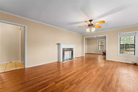 Living - 3808 N 27 St, Waco, TX 76708 photo 2 of 10