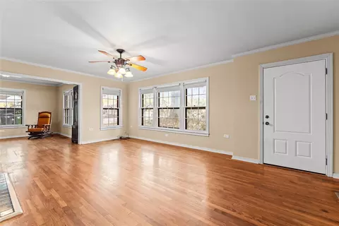 Living - 3808 N 27 St, Waco, TX 76708 photo 6 of 10