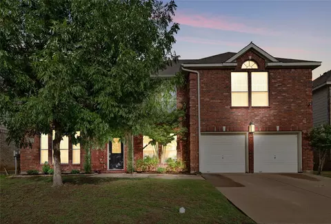 8620 Thistle Ridge Ter, Fort Worth, TX 76123