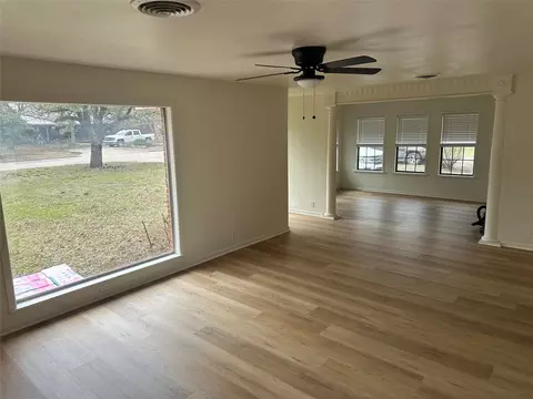 Living - 1121 E Coke, Hamilton, TX 76531 photo 2 of 3