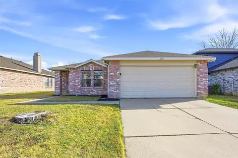 2617 Peach Dr, Little Elm, TX 75068