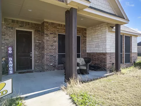 Exterior - 184 Angus Ct, Itasca, TX 76055 photo 3 of 7