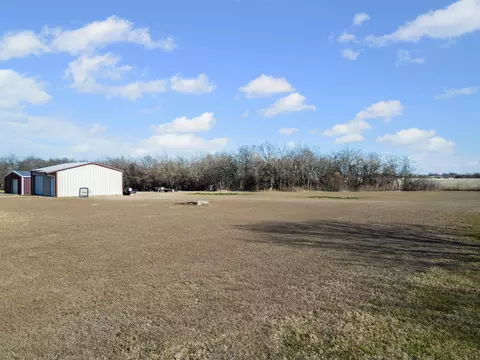 Exterior - 184 Angus Ct, Itasca, TX 76055 photo 6 of 7