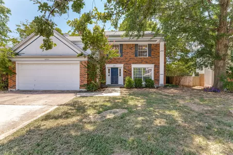 6864 Dogwood Ct, North Richland Hills, TX 76182