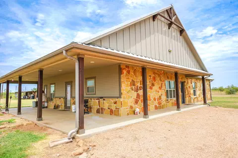 2267 County Road 414, Brady, TX 76825