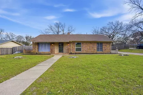 503 Azalea Dr, Grapevine, TX 76051