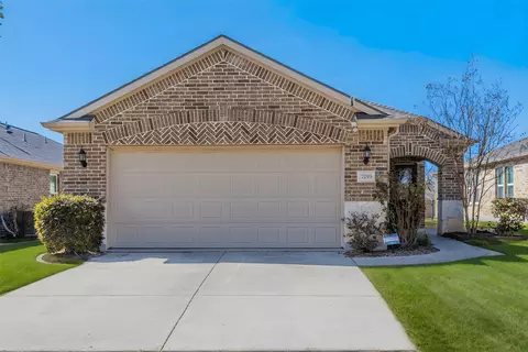 7293 Misty Oaks Ln, Frisco, TX 75036