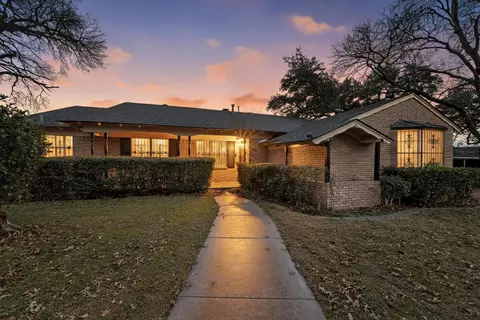 4616 Weehaven Dr, Dallas, TX 75232