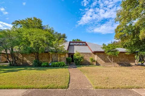 12317 Cross Creek Dr, Dallas, TX 75243