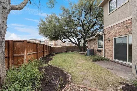 Exterior - 356 Arbor Ct, Euless, TX 76039 photo 6 of 8