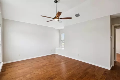 Living - 356 Arbor Ct, Euless, TX 76039 photo 10 of 10