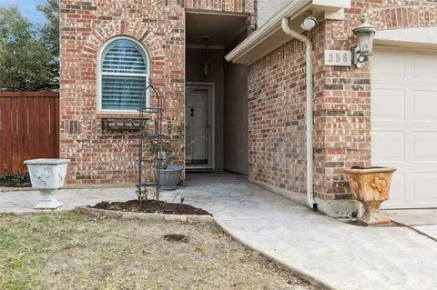 Exterior - 356 Arbor Ct, Euless, TX 76039 photo 2 of 8