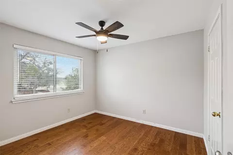 Bedroom - 356 Arbor Ct, Euless, TX 76039 photo 3 of 4