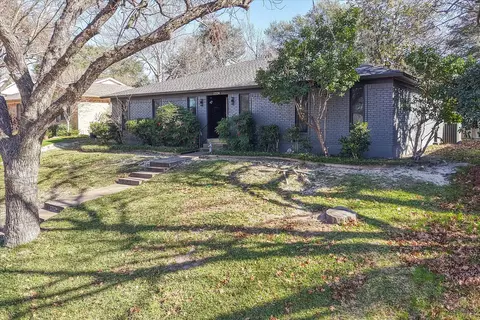 12124 Dixfield Dr, Dallas, TX 75218
