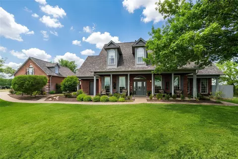 705 W Hill Dr, Aledo, TX 76008