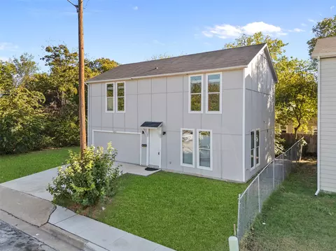 2021 Eva St, Grand Prairie, TX 75051