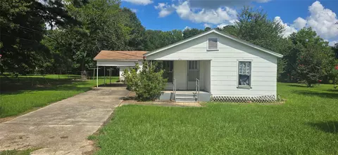 409 Elm St, Springhill, LA 71075