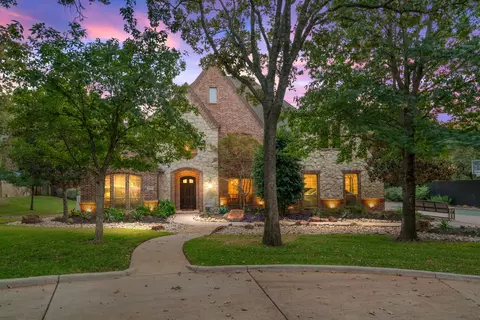 1017 Mission Dr, Southlake, TX 76092