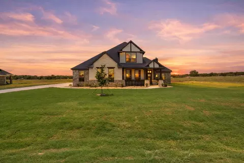 460 Solo Ridge Dr, Waxahachie, TX 75167