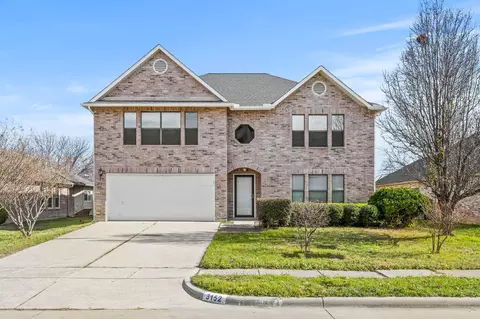 3152 Spyglass Dr, Grand Prairie, TX 75052