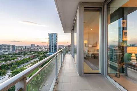 2900 Mckinnon St #1503, Dallas, TX 75201
