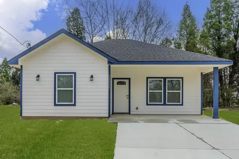 14955 Paladin Rd, Log Cabin, TX 75148