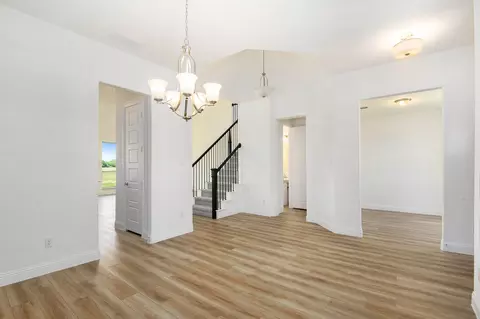 Entry Way - 6033 Mango, Sanger, TX 76266 photo 2 of 3