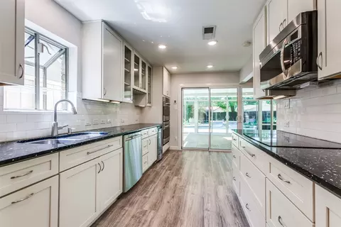 7715 La Cosa Dr, Dallas, TX 75248
