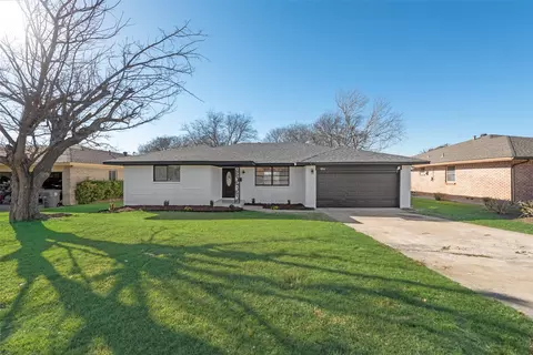 5311 Rocky Ridge Rd, Dallas, TX 75241