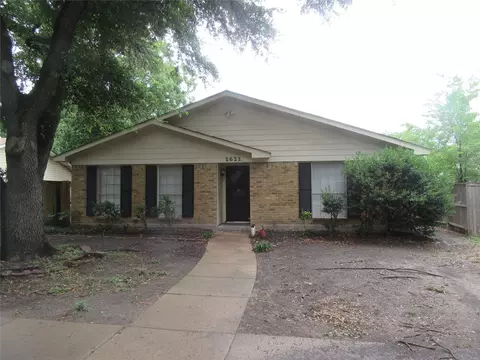 2622 Branch Oaks Dr, Garland, TX 75043