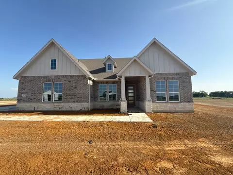870 County Road 200, Valley View, TX 76272