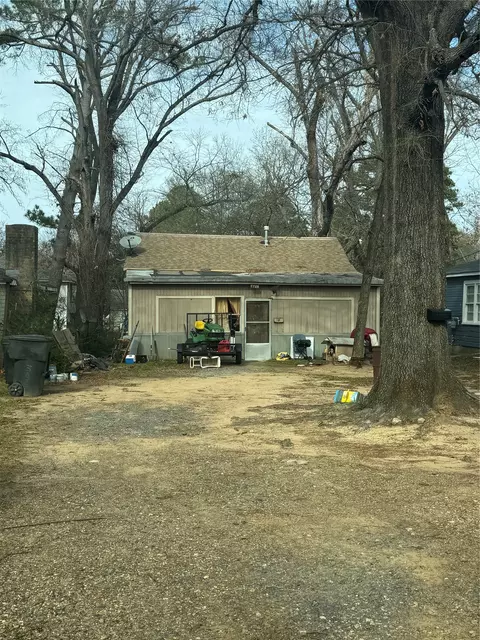 1748 Michel St, Shreveport, LA 71108