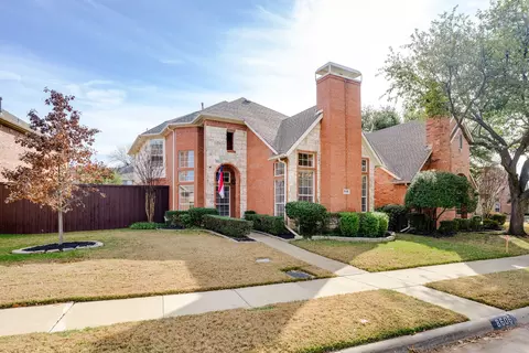 8606 Old Oak Dr, Irving, TX 75063