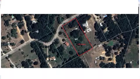 7112 Main St, Alvarado, TX 76009