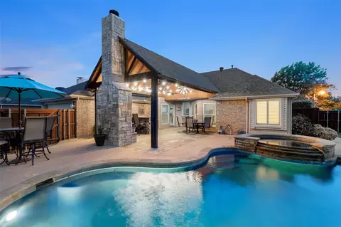 2057 Birchwood Ct, Lewisville, TX 75067